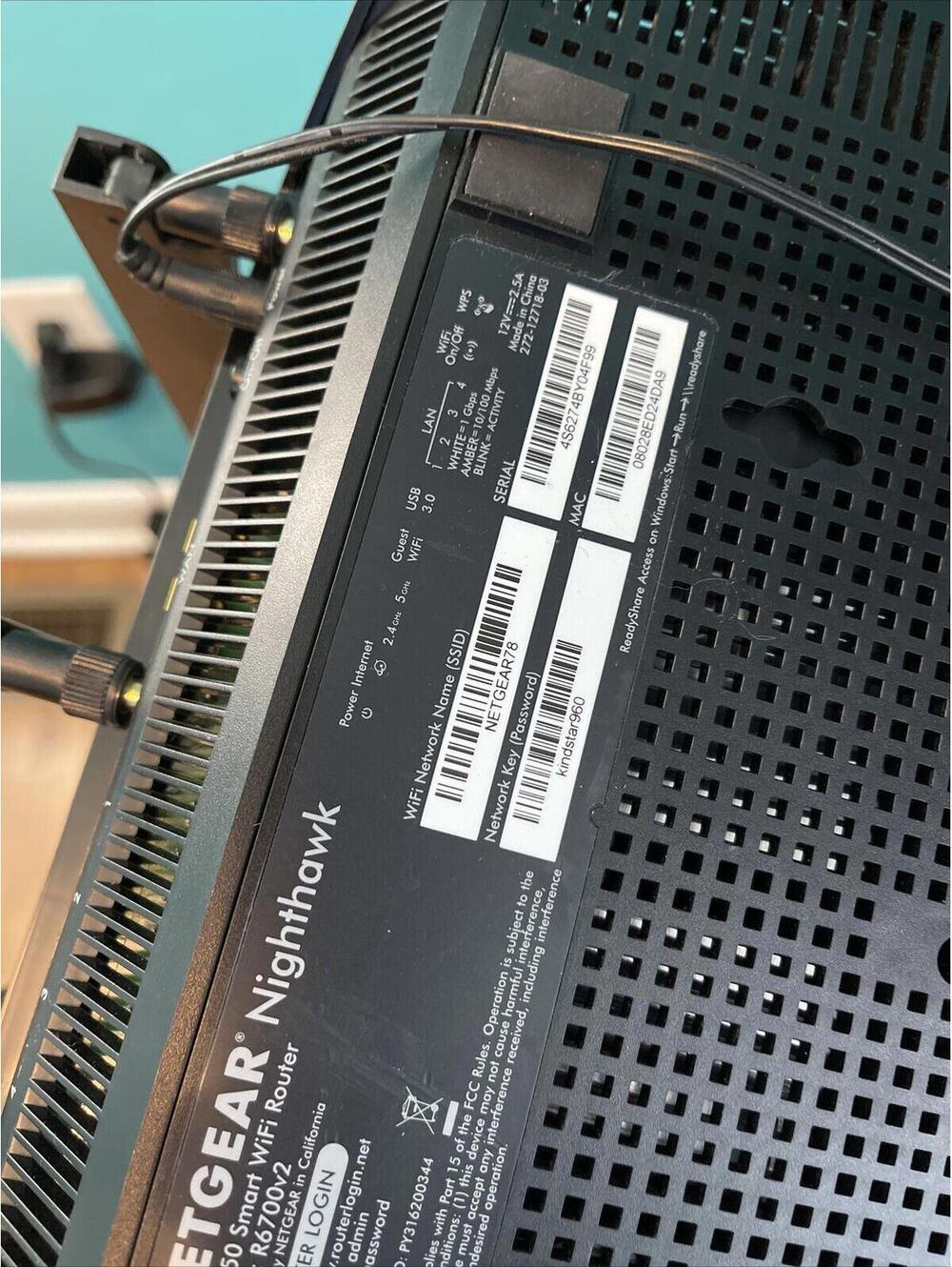 Netgear Router Model R6700v2 - Picture 6 of 12